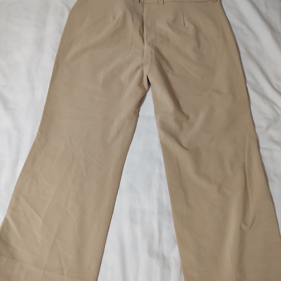 Women's Crop Pants - Picture 2 of 5